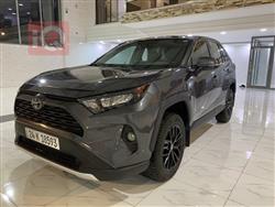 تۆیۆتا ڕاڤ 4